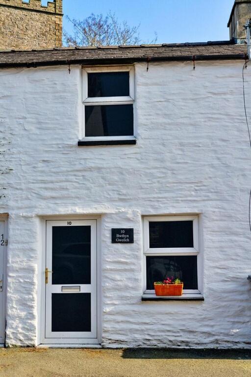 Bwthyn Gweilch Holiday home *